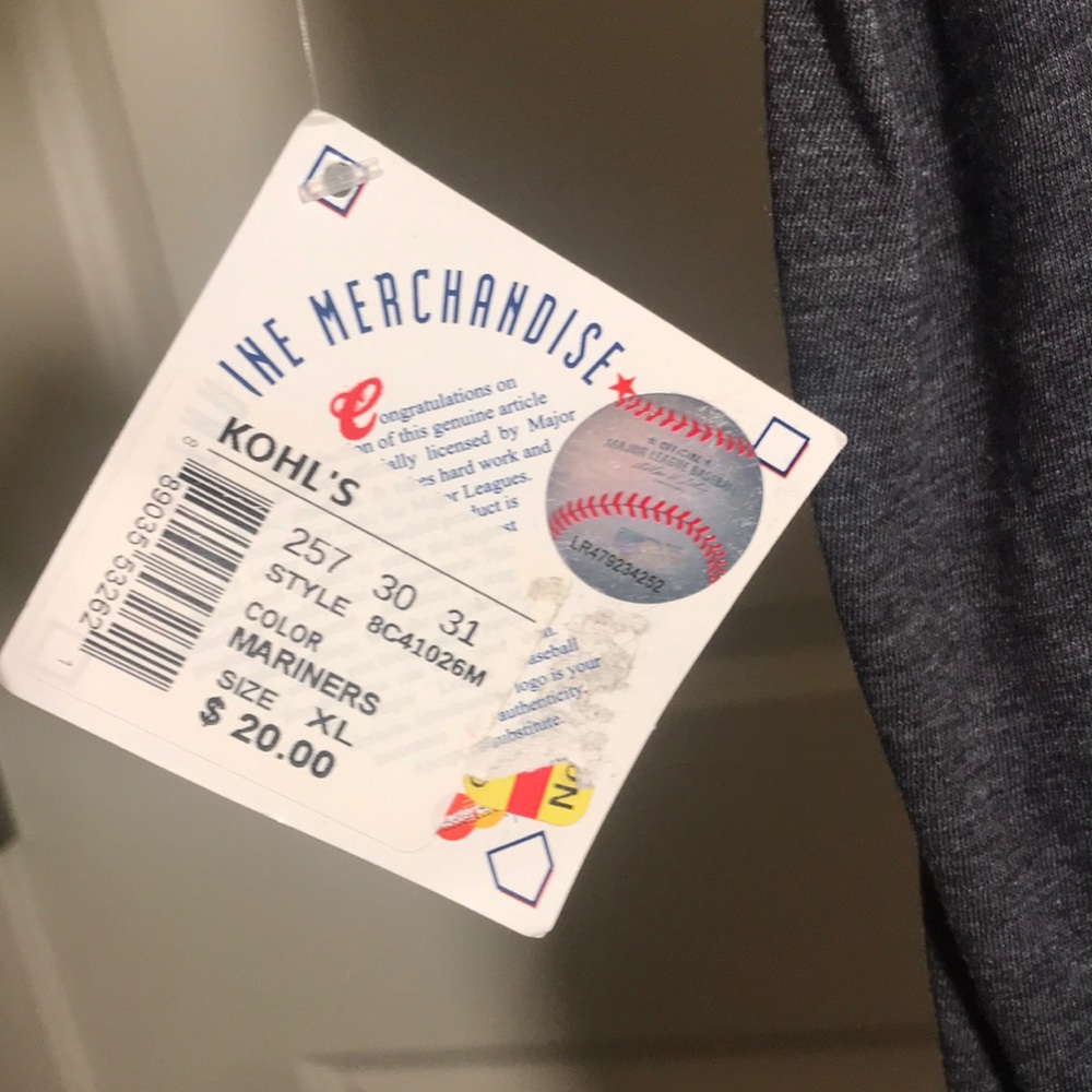 New Seattle Mariners tshirt dark gray - Picture 3 of 5